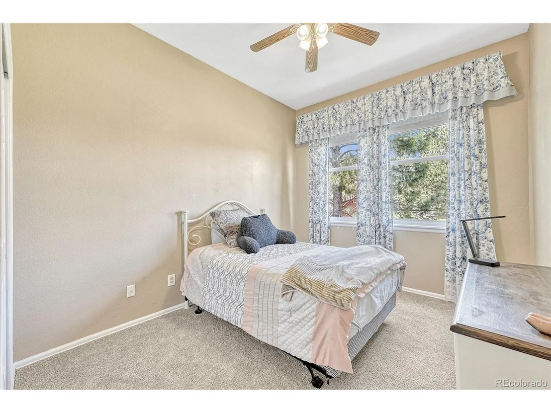 Photo of 1471 Conifer Trl