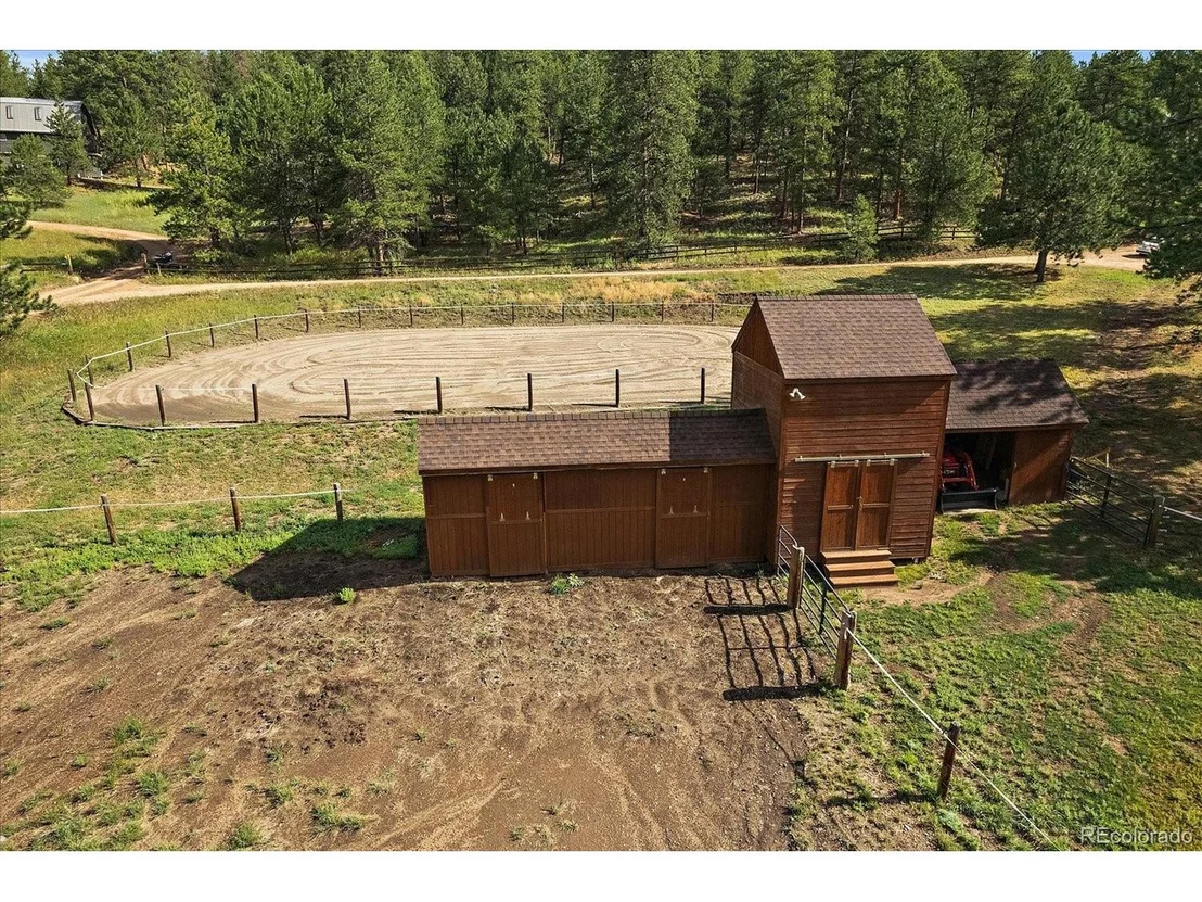 Photo of 31196 Roberts Rd
