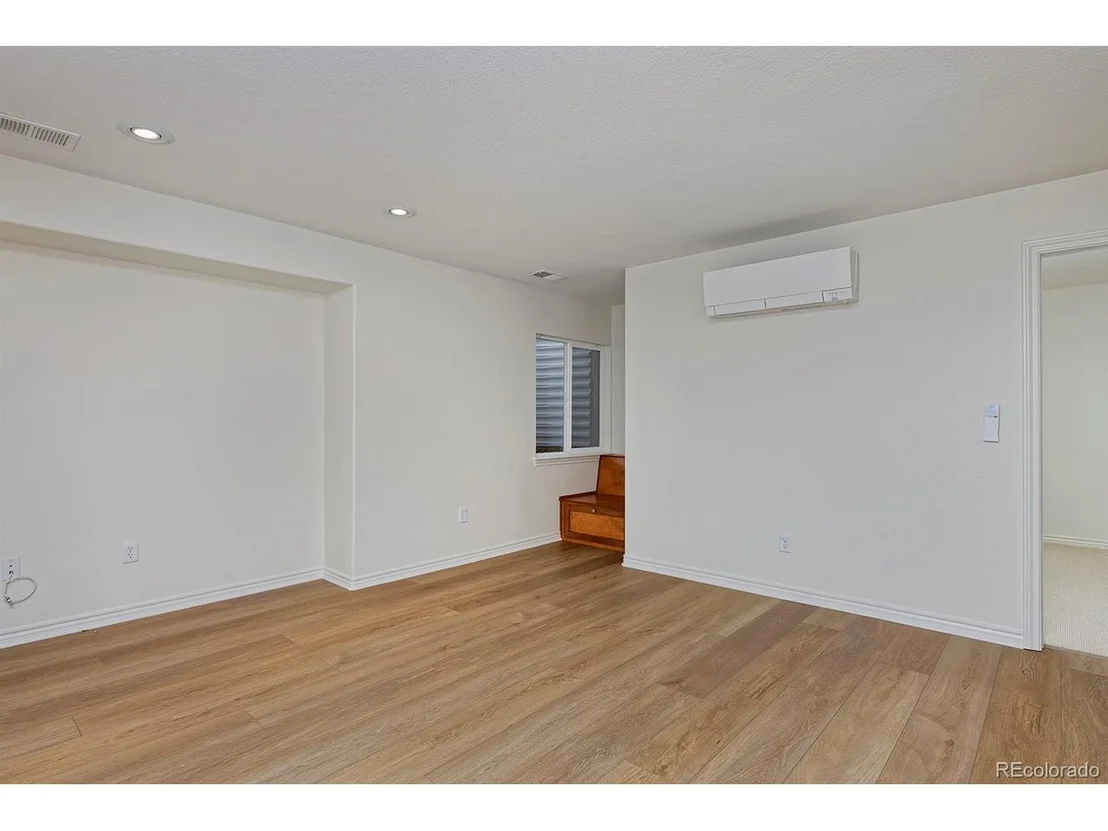 Photo of 700 Windflower Dr