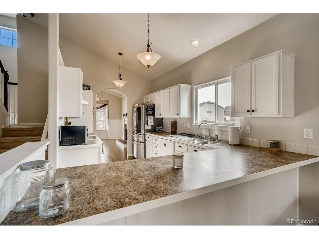 Photo of 2212 Jade Ave