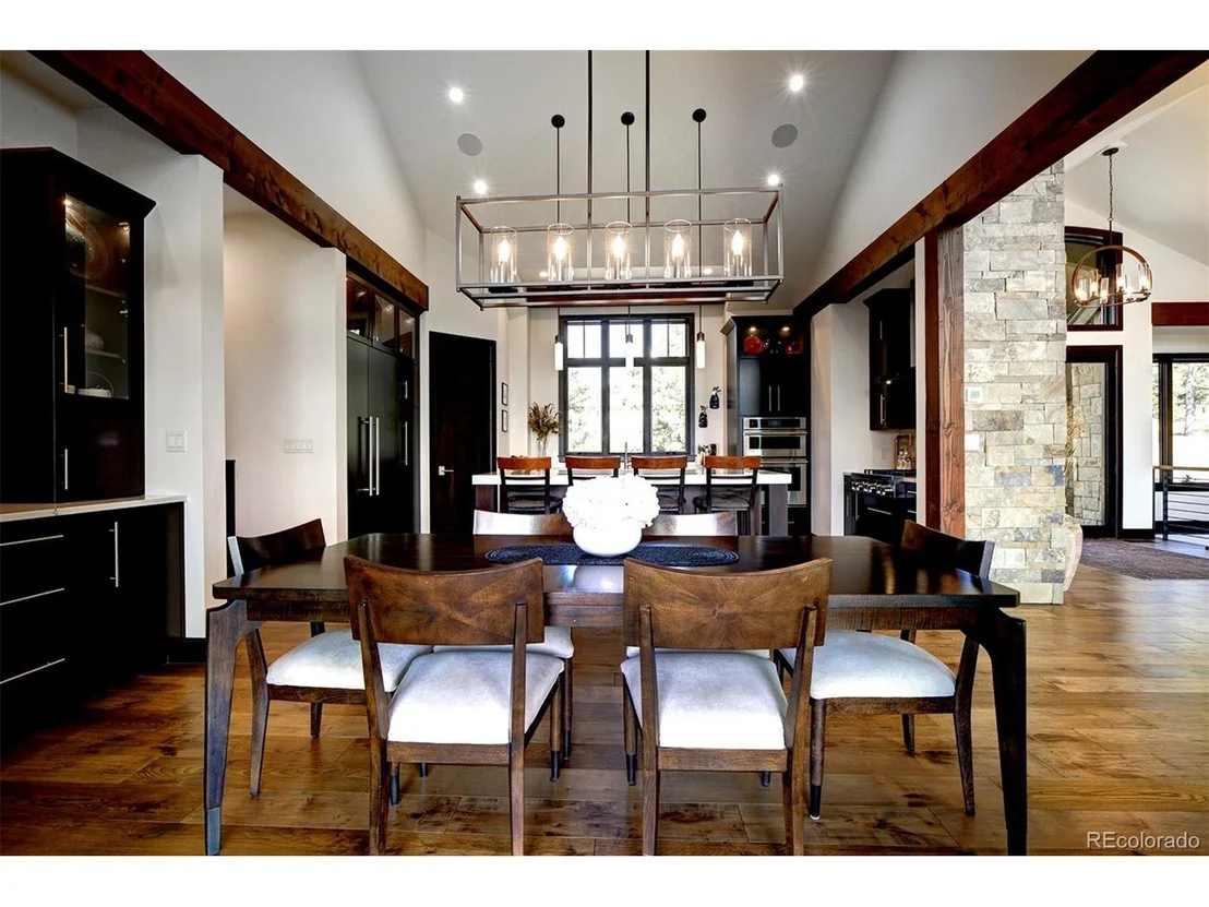 Photo of 4331 Hilltop Rd