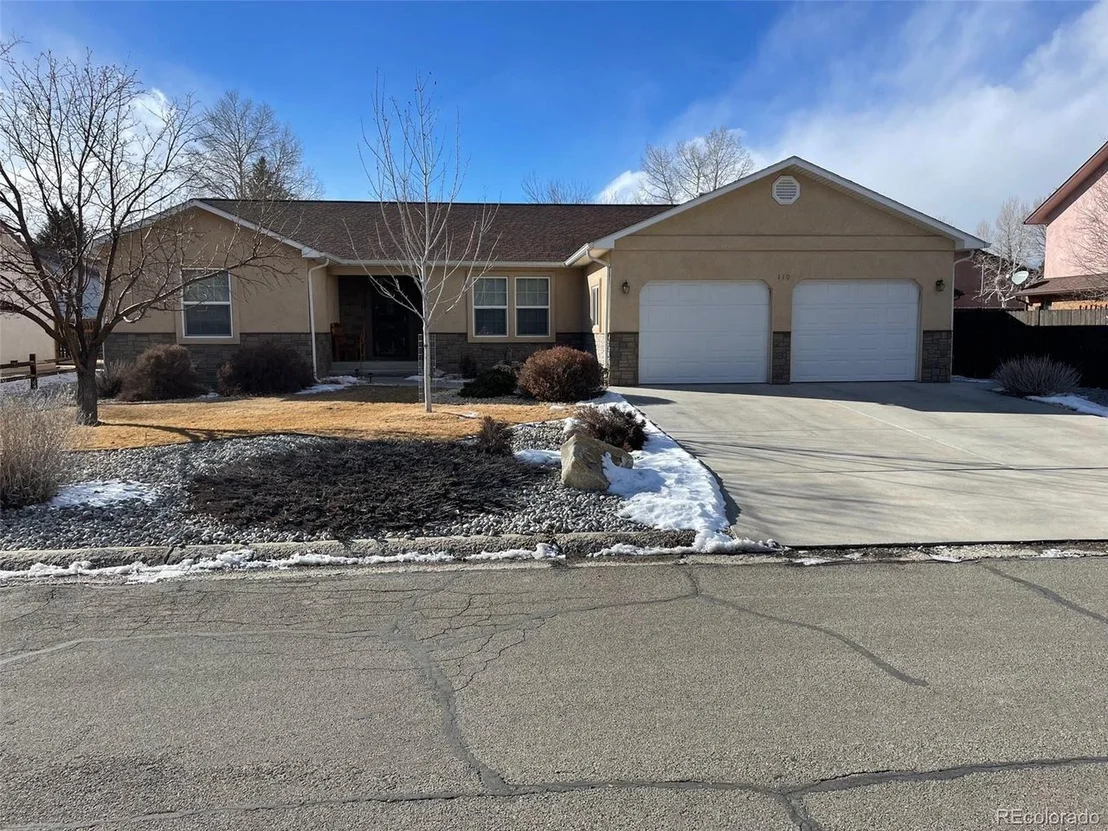 Photo of 110 Mesa Cir