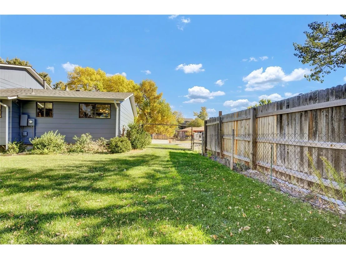 Photo of 844 Mercury Cir