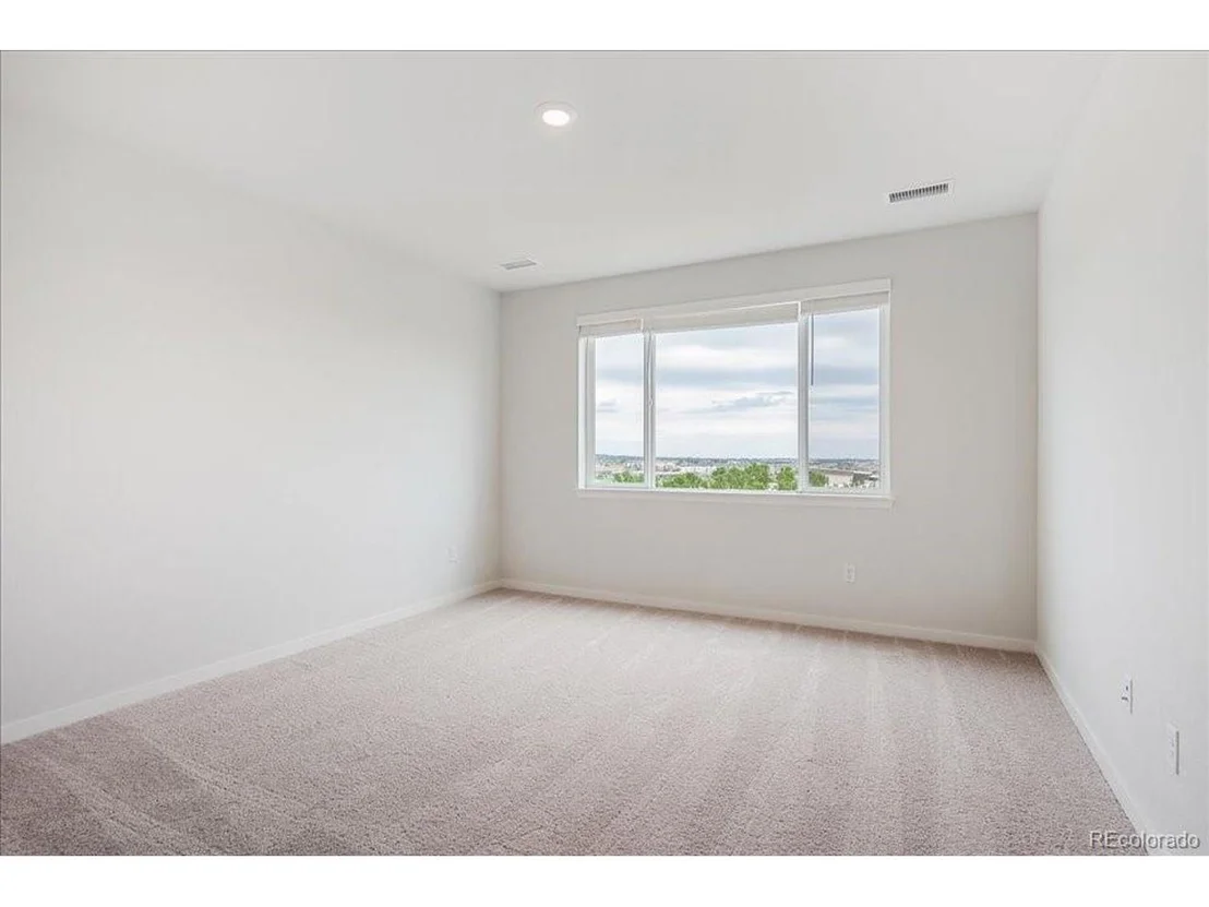 Photo of Unit 1304 at 487 Interlocken Blvd