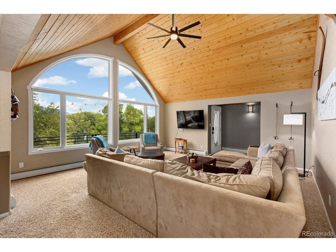 Photo of 5707 County Road 210