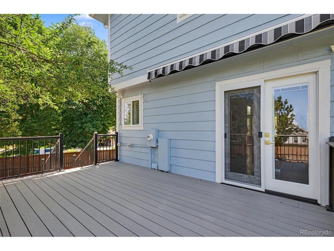 Photo of 995 Garden Dr
