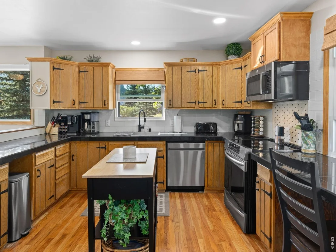 Photo of 1047 Tranquil Ln