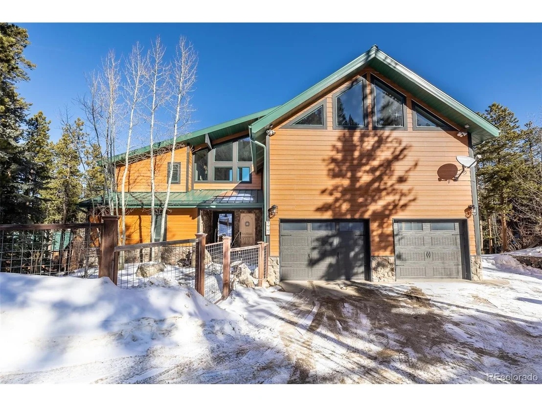 Photo of 275 Alpine Dr