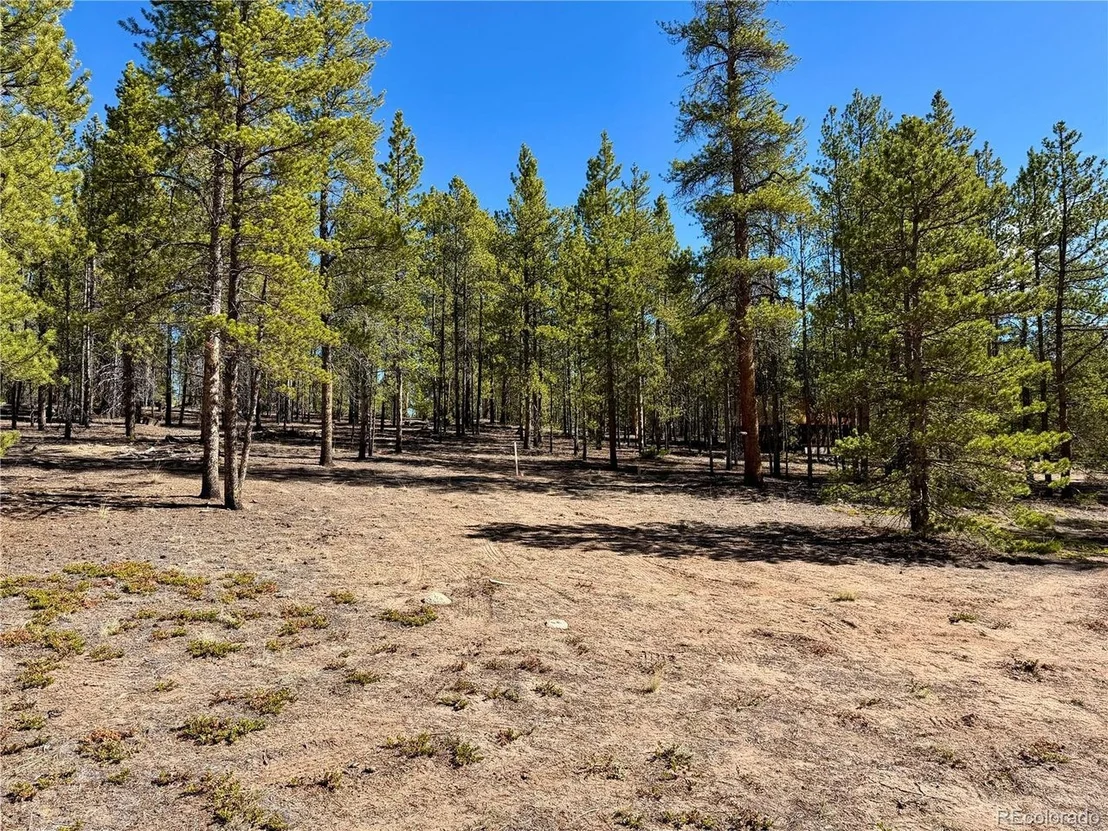 Photo of 360 Peak View Dr