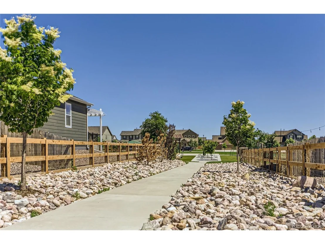 Photo of 1617 Clarendon Dr