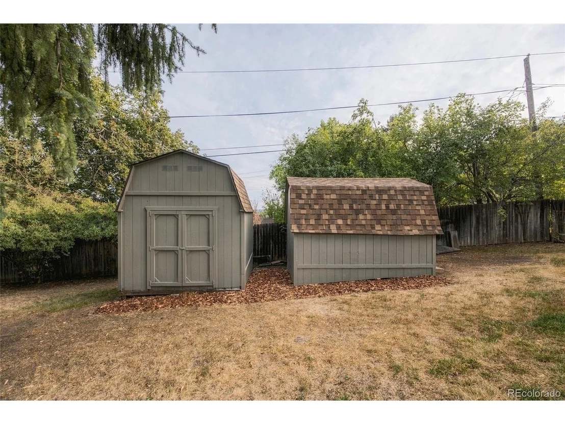 Photo of 4050 Field Dr