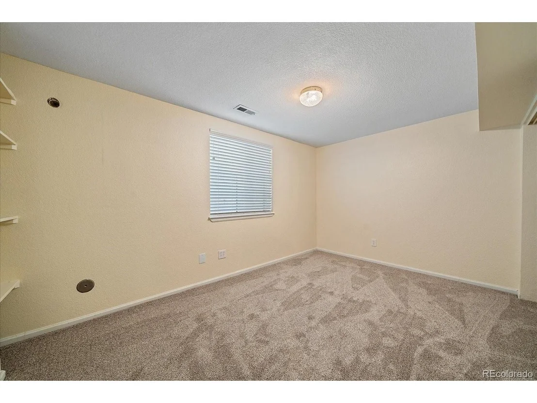 Photo of 6810 Simms Ct