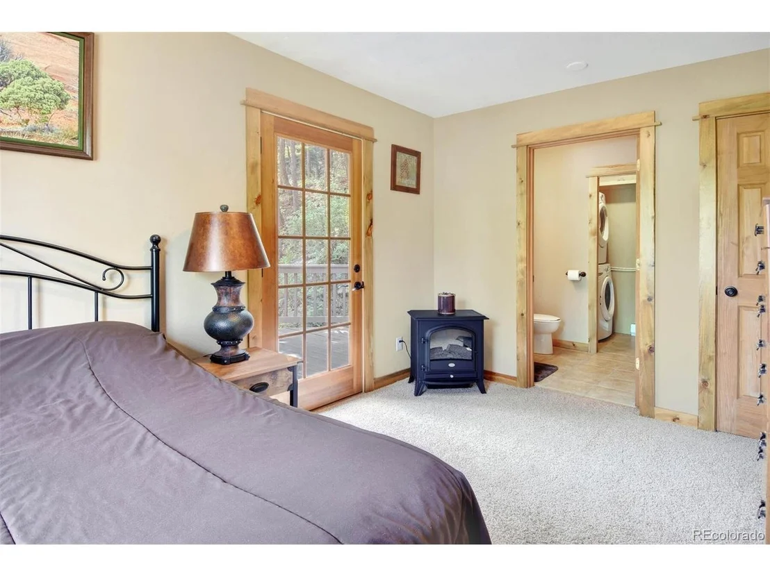Photo of 91 Hickory Dr