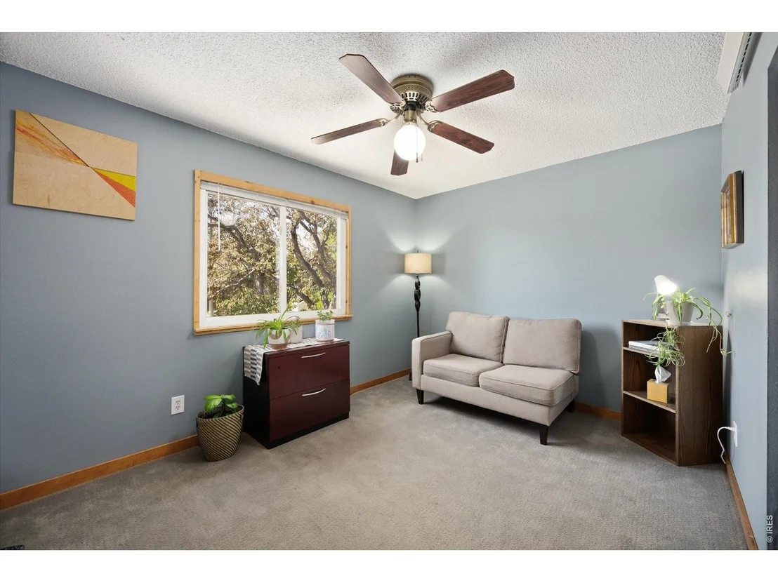 Photo of 811 Table Mountain Ct