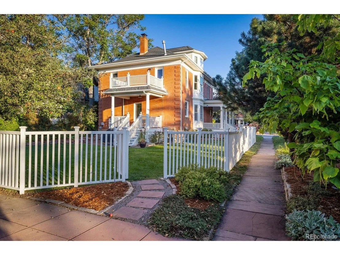Photo of 1844 Pine St