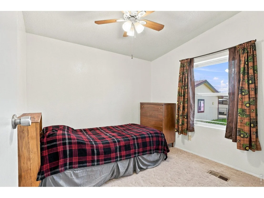Photo of 404 W Shafer Ave