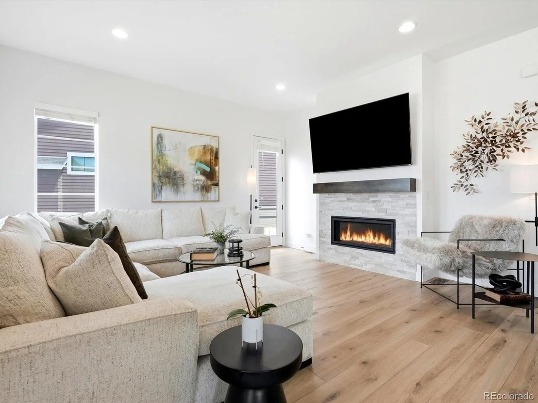 Photo of 1612 Stablecross Dr