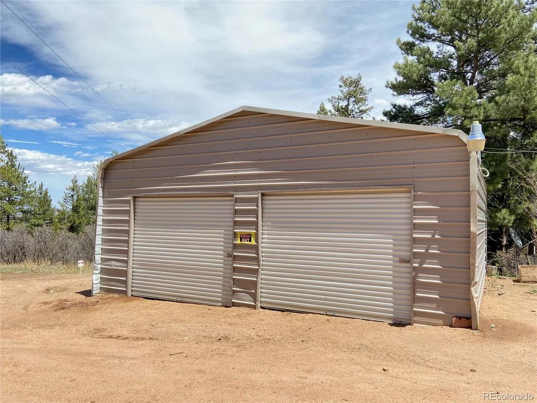 Photo of 1222 Valley View Dr