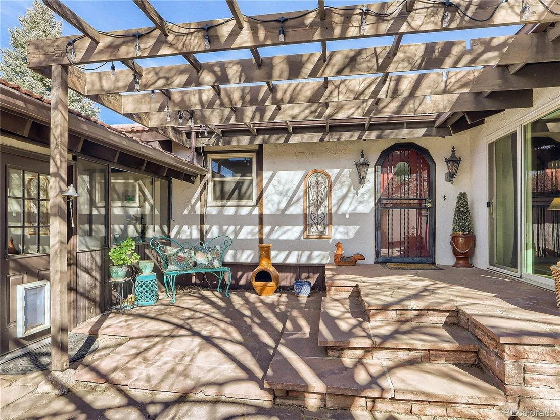Photo of 7218 Cardinal Ln