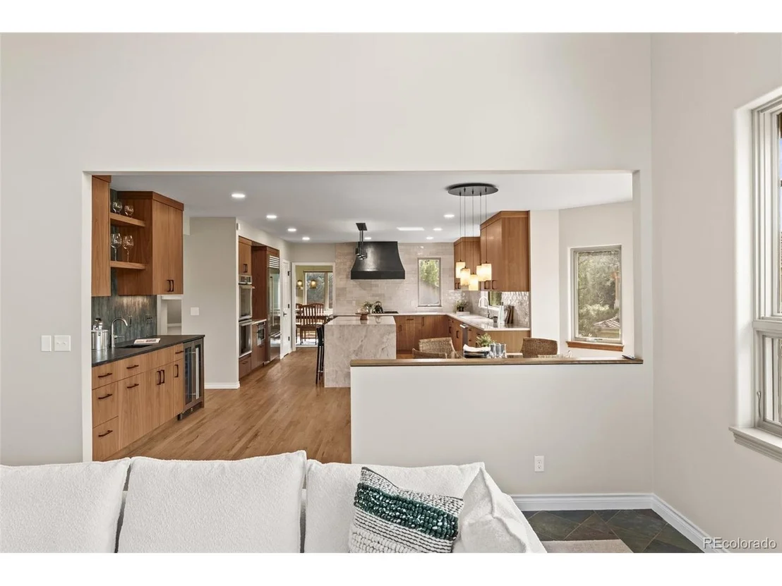 Photo of 2512 Premier Pl
