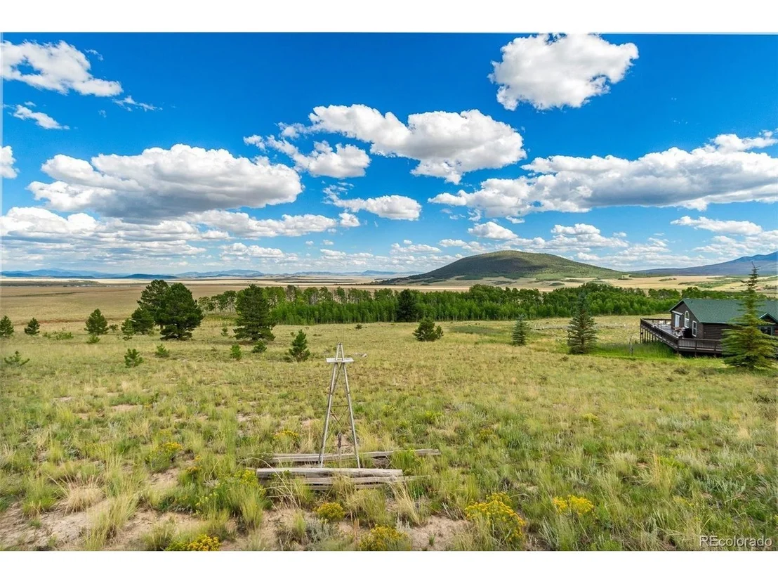 Photo of 1327 Sheep Ridge Rd