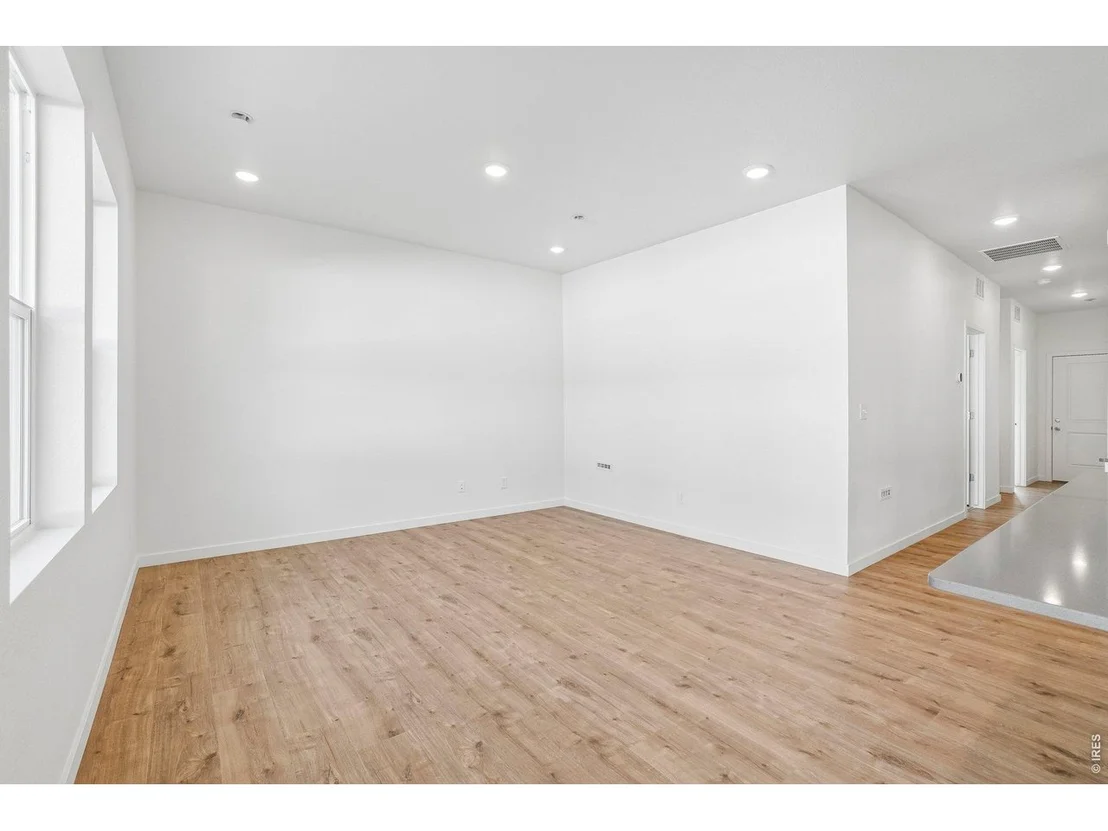 Photo of 517 85th Ave