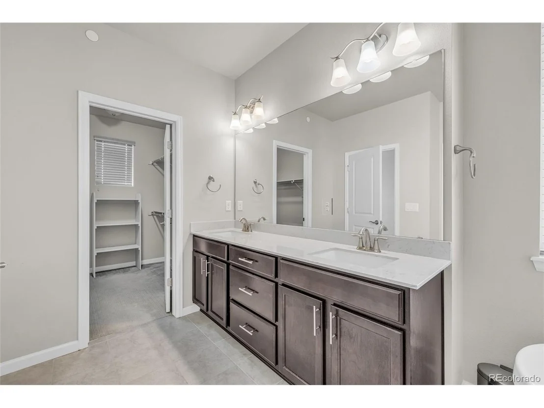 Photo of 552 W 128th Pl