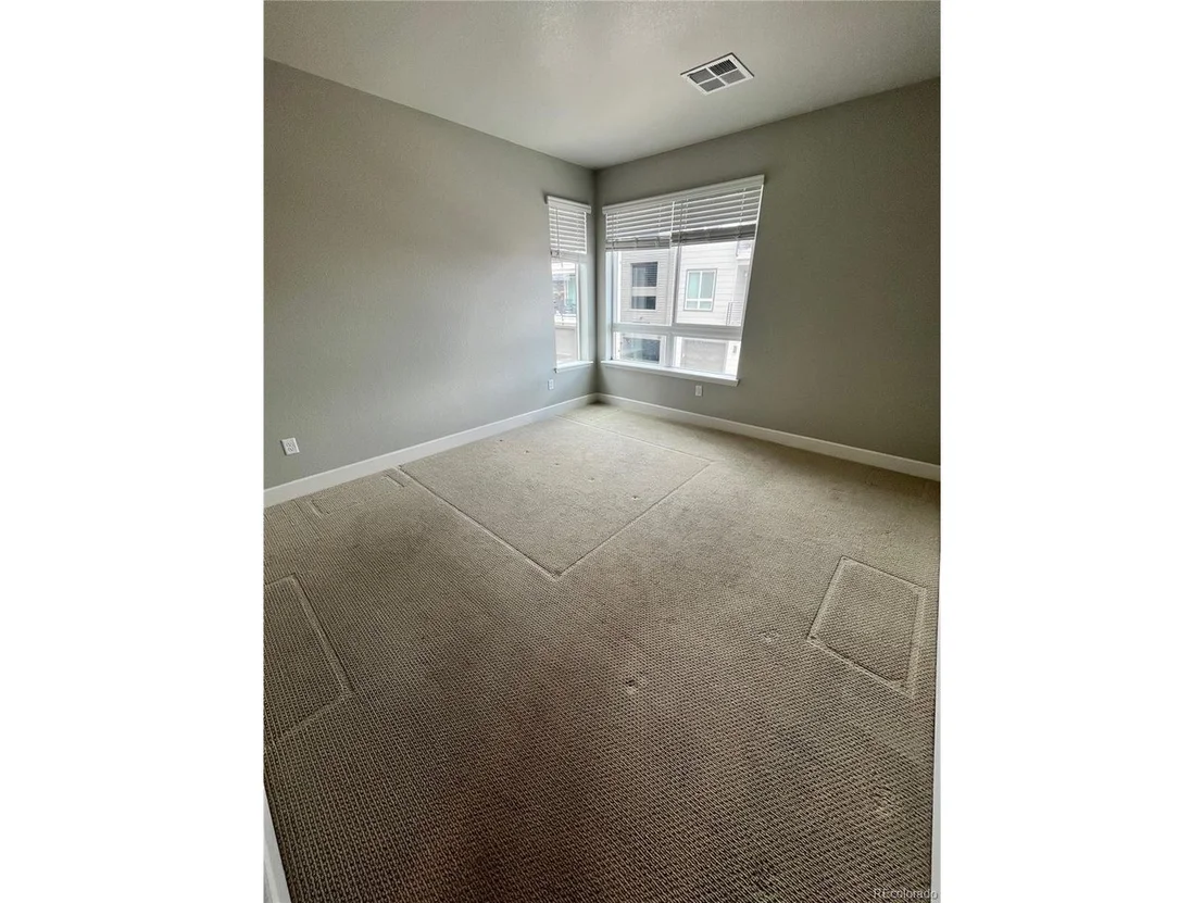 Photo of Unit 208 at 16841 Askins Loop