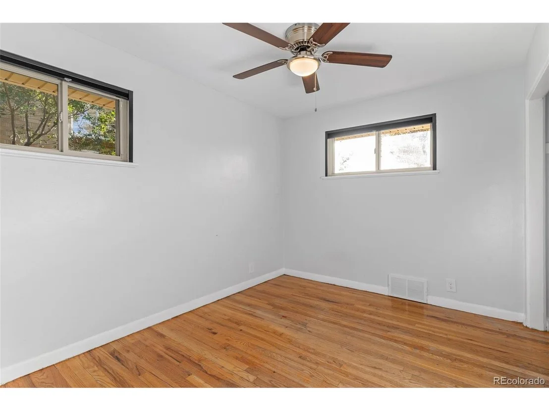 Photo of 2184 King St