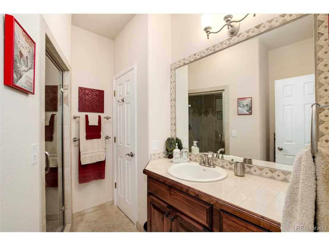 Photo of 9033 Meadow Hill Cir