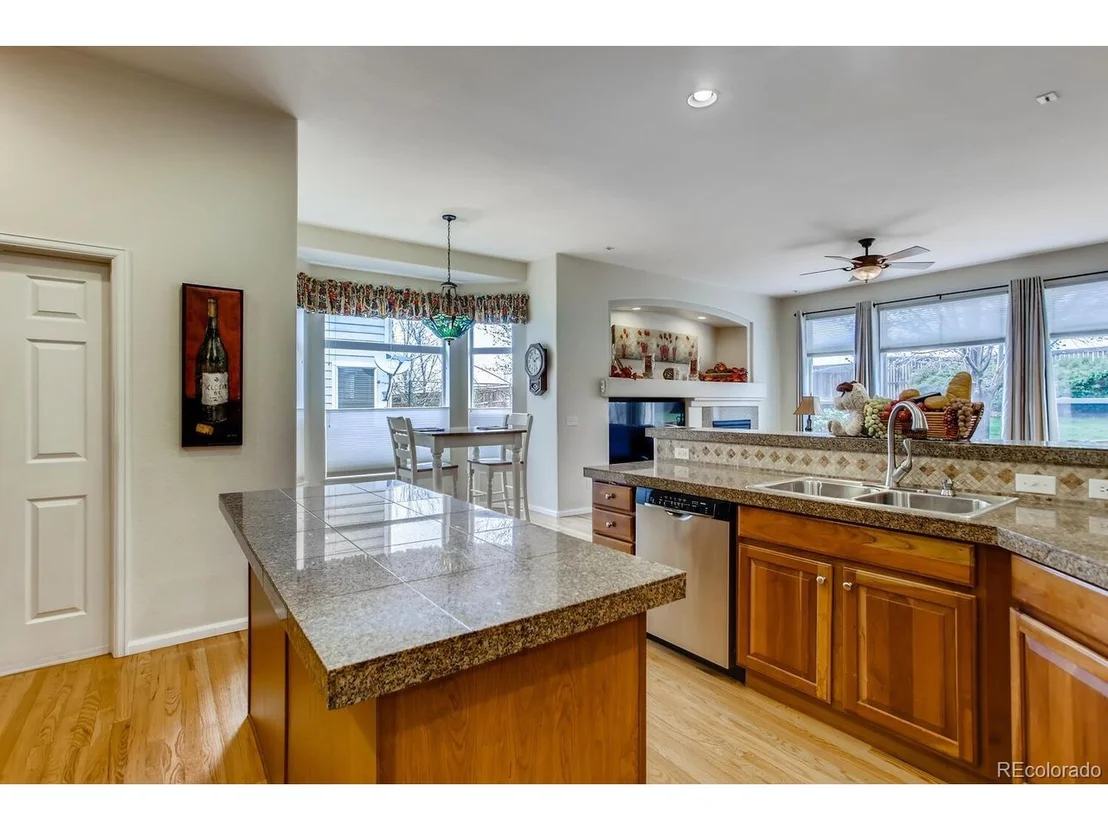 Photo of 5974 Stagecoach Ave