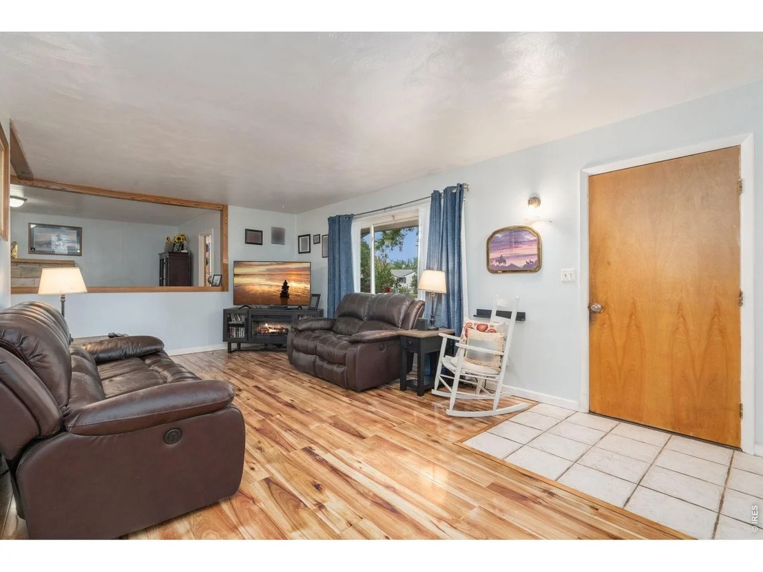 Photo of 335 Mountain View Dr
