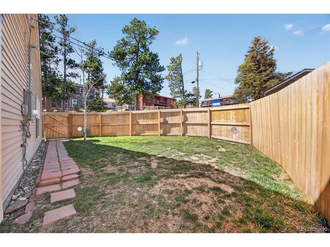 Photo of 30793 Hilltop Dr