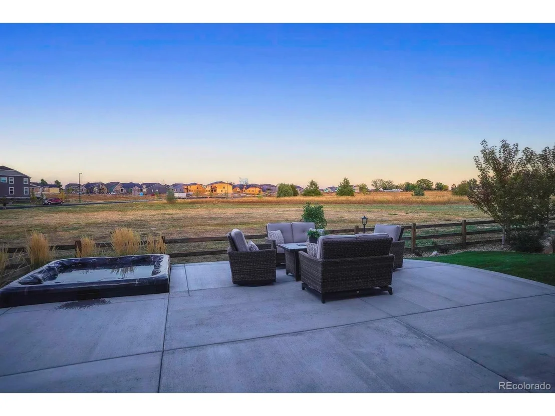 Photo of 1293 Lyons Ln