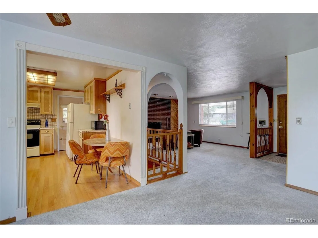 Photo of 9145 Grandview Ave