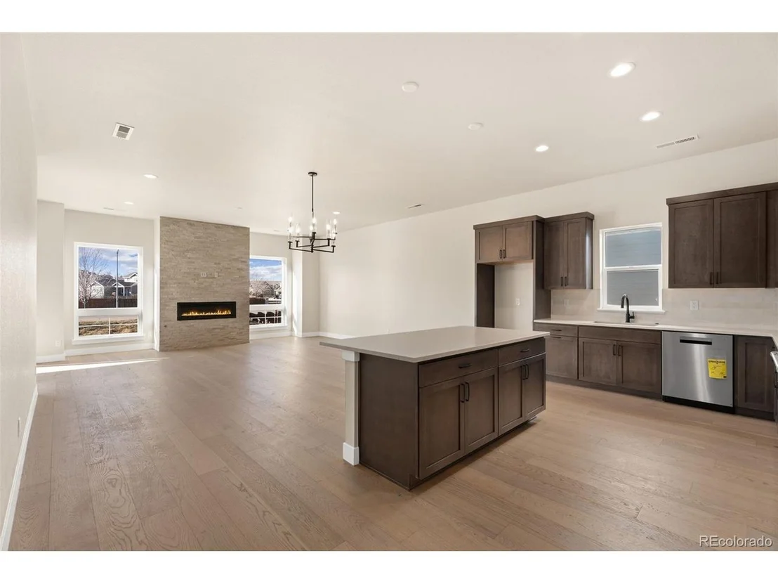 Photo of 1728 Barefoot Dr