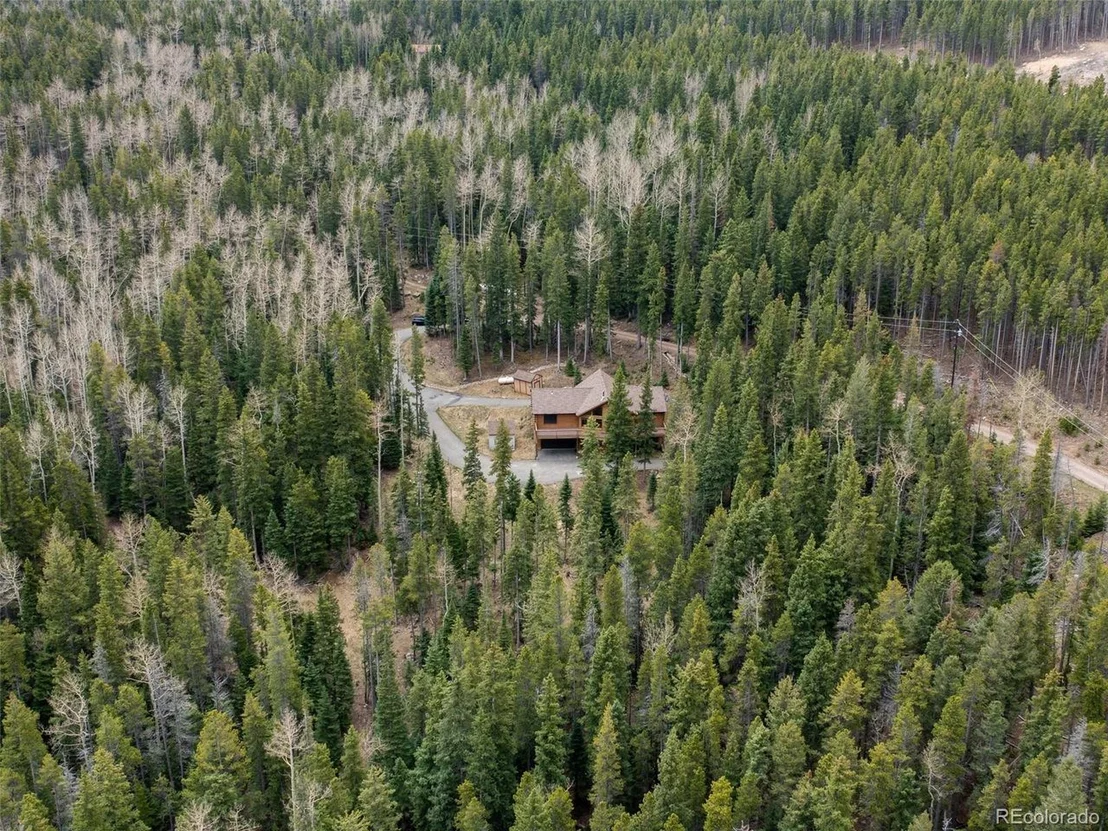 Photo of 225 Bear Claw Ln