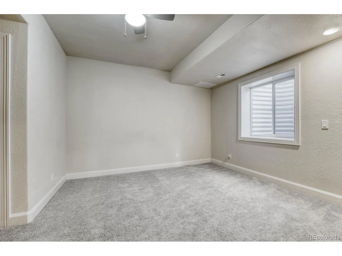 Photo of 2541 Leafdale Cir