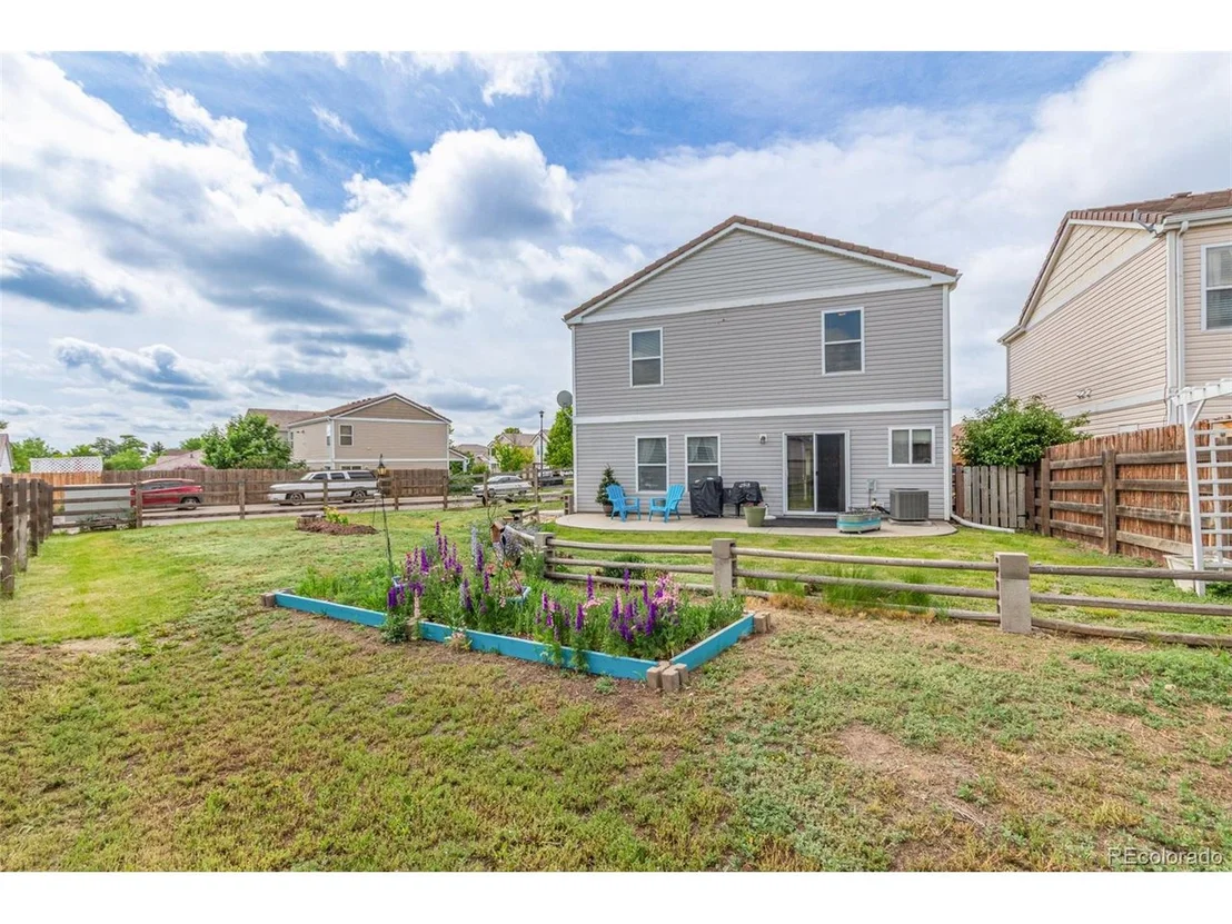 Photo of 249 Vista Blvd