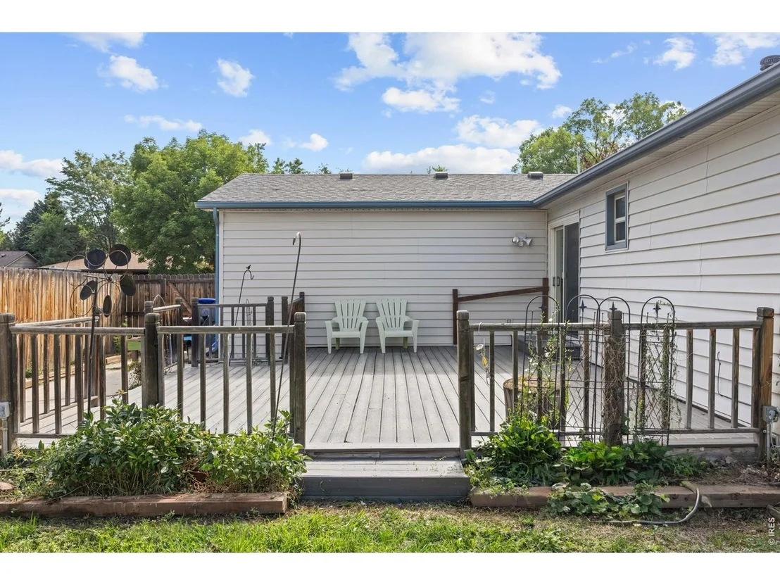 Photo of 1685 Geneva Cir