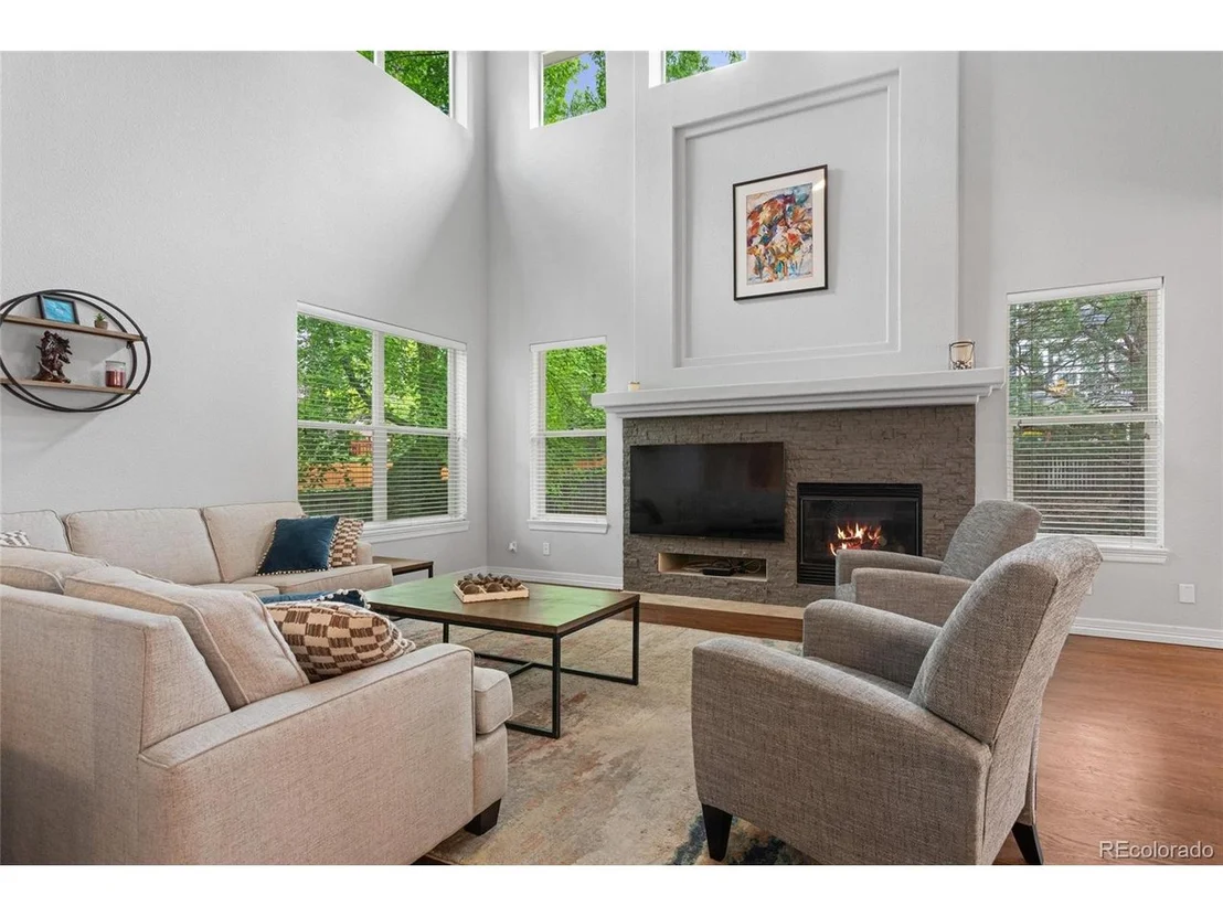Photo of 396 Winterthur Way