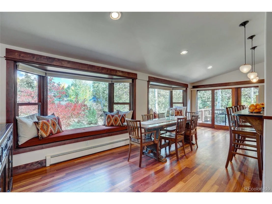 Photo of 25751 Village Cir