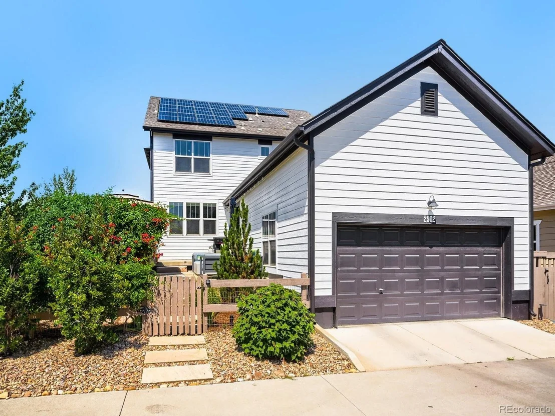 Photo of 2902 Twin Lakes Cir