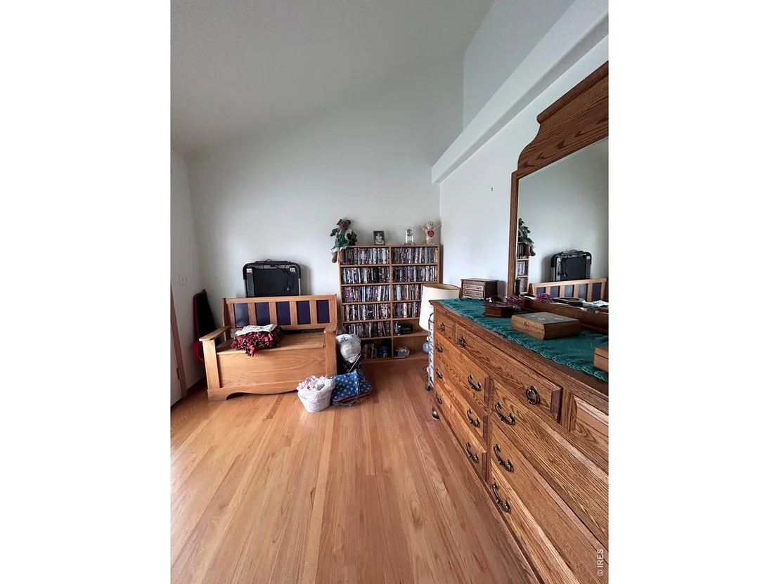 Photo of 717 3rd Ave