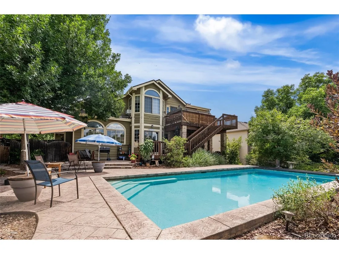 Photo of 7507 Simms Ct