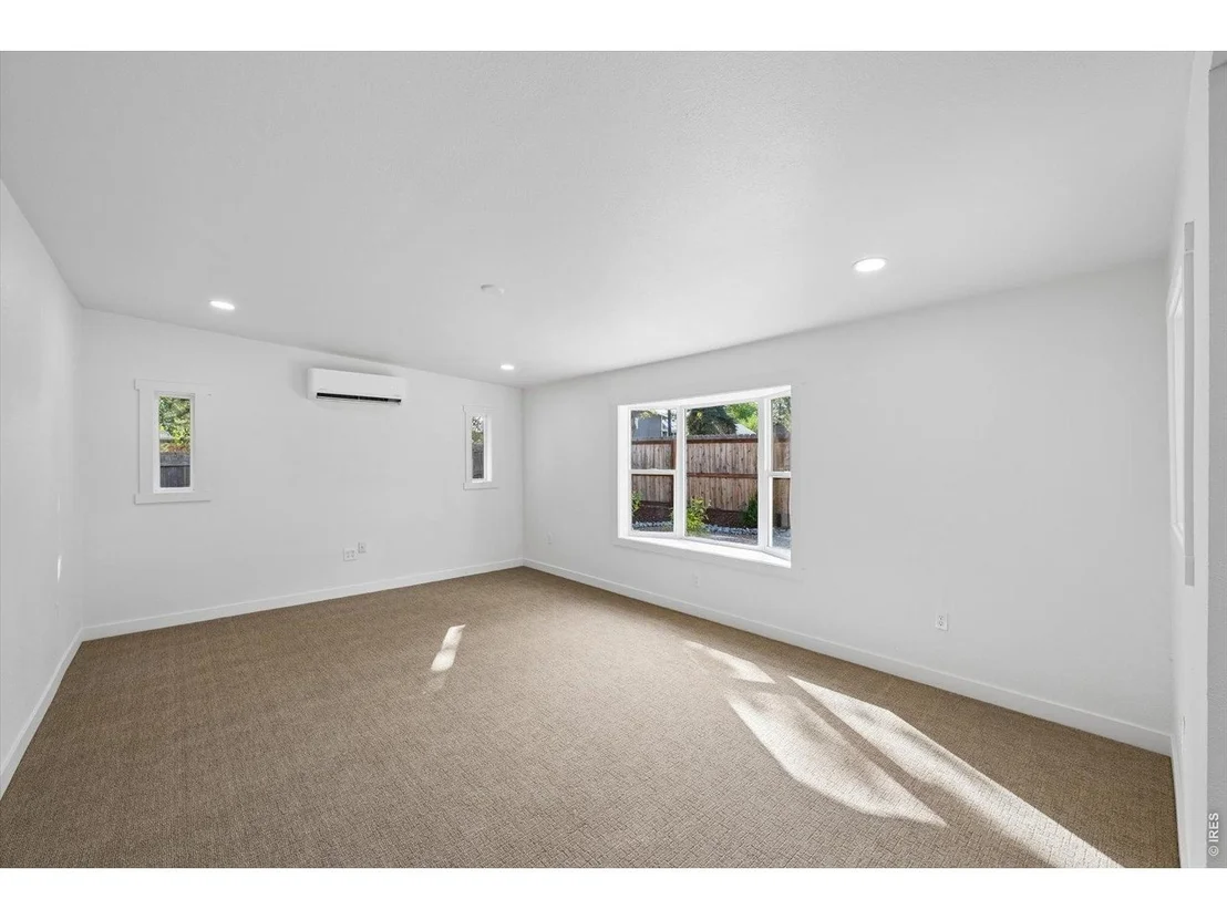 Photo of 2731 W 134th Cir