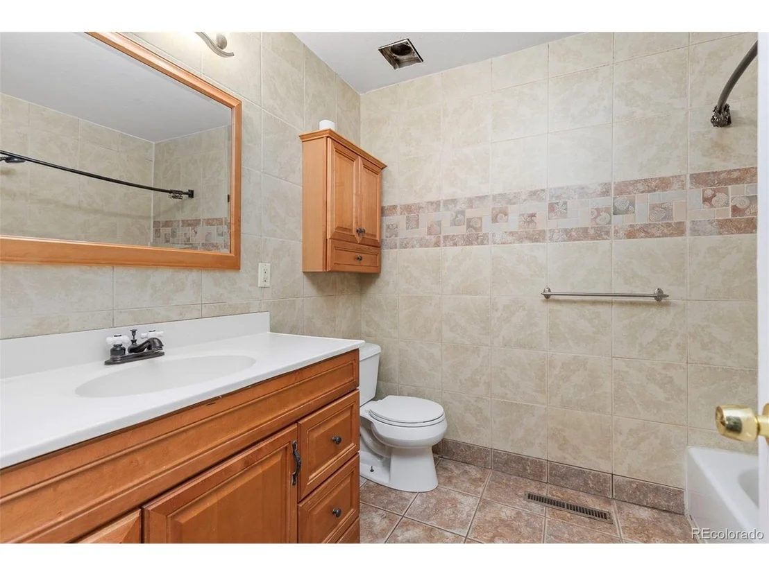 Photo of 283 Foxtail Dr