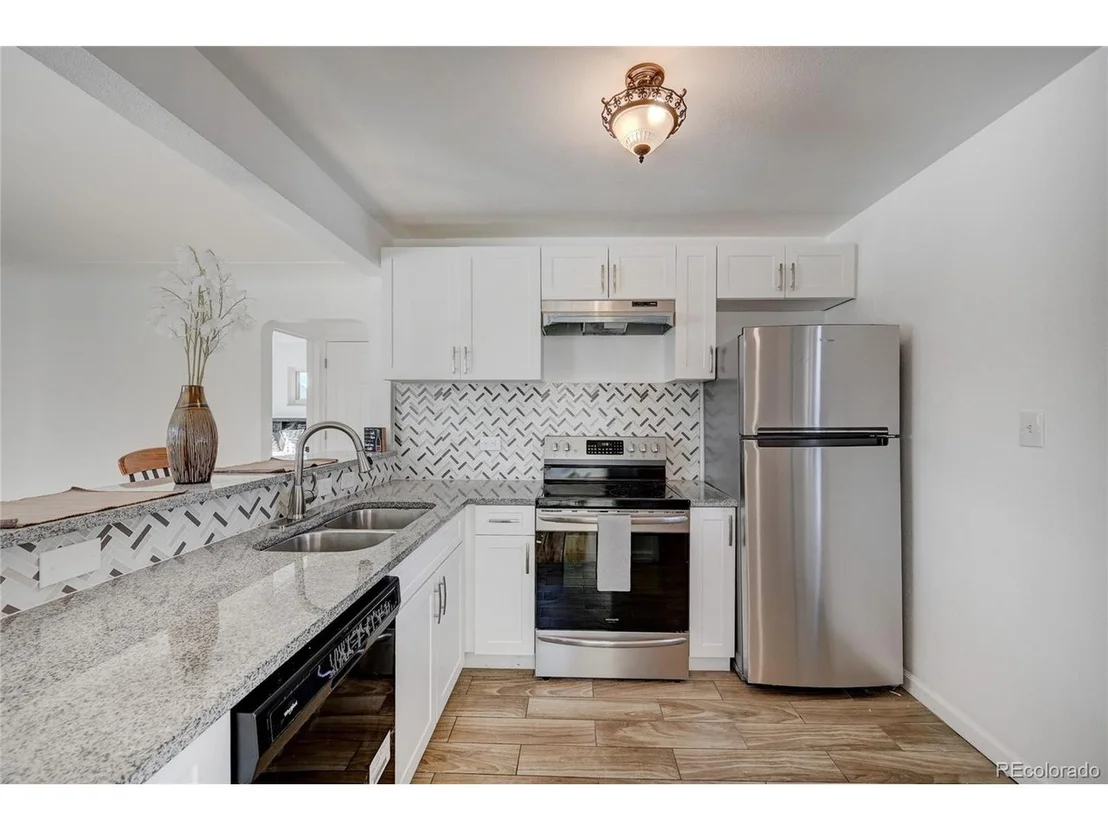 Photo of 3010 Locust St