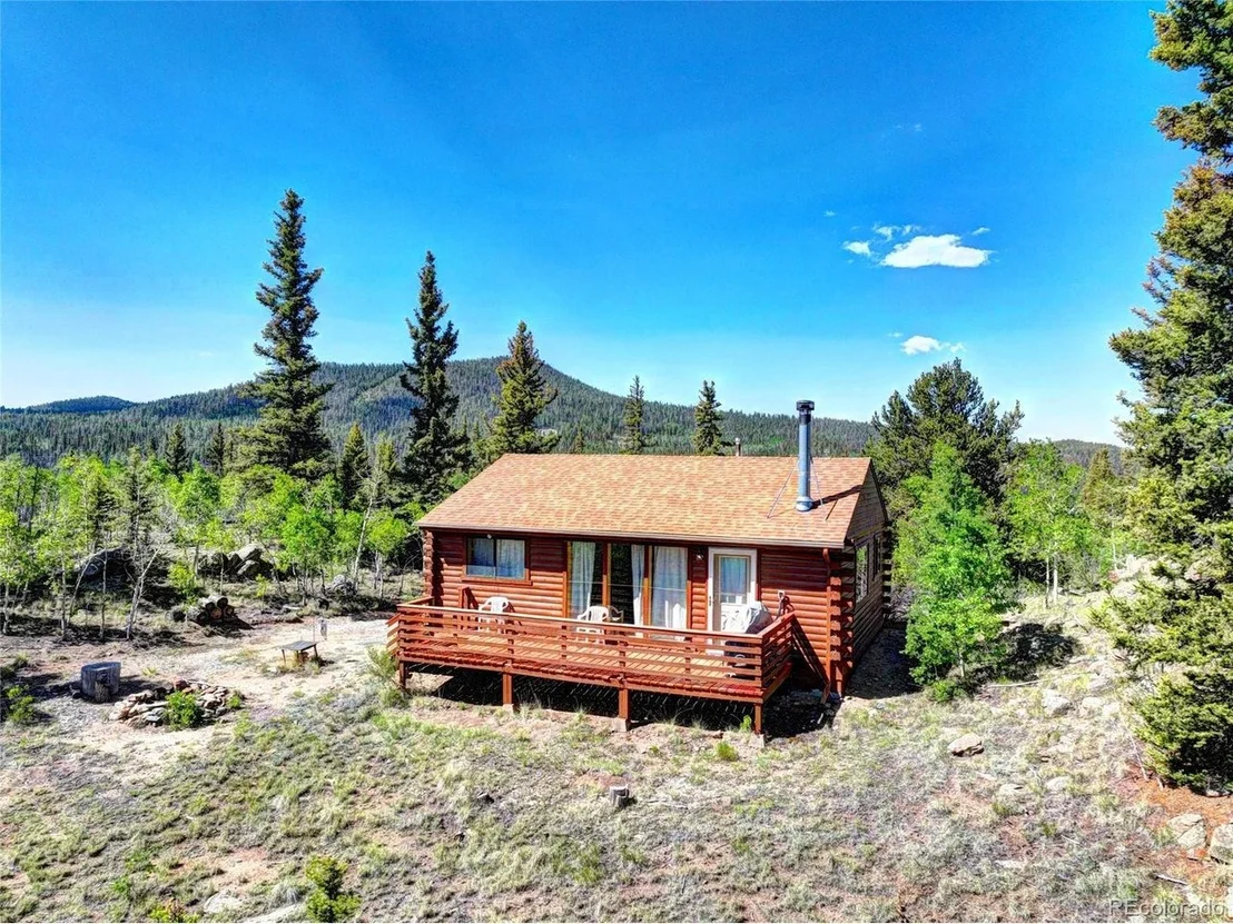Photo of 225 Deadwood Dr