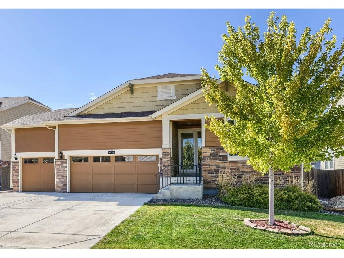 Photo of 6710 E 134th Cir